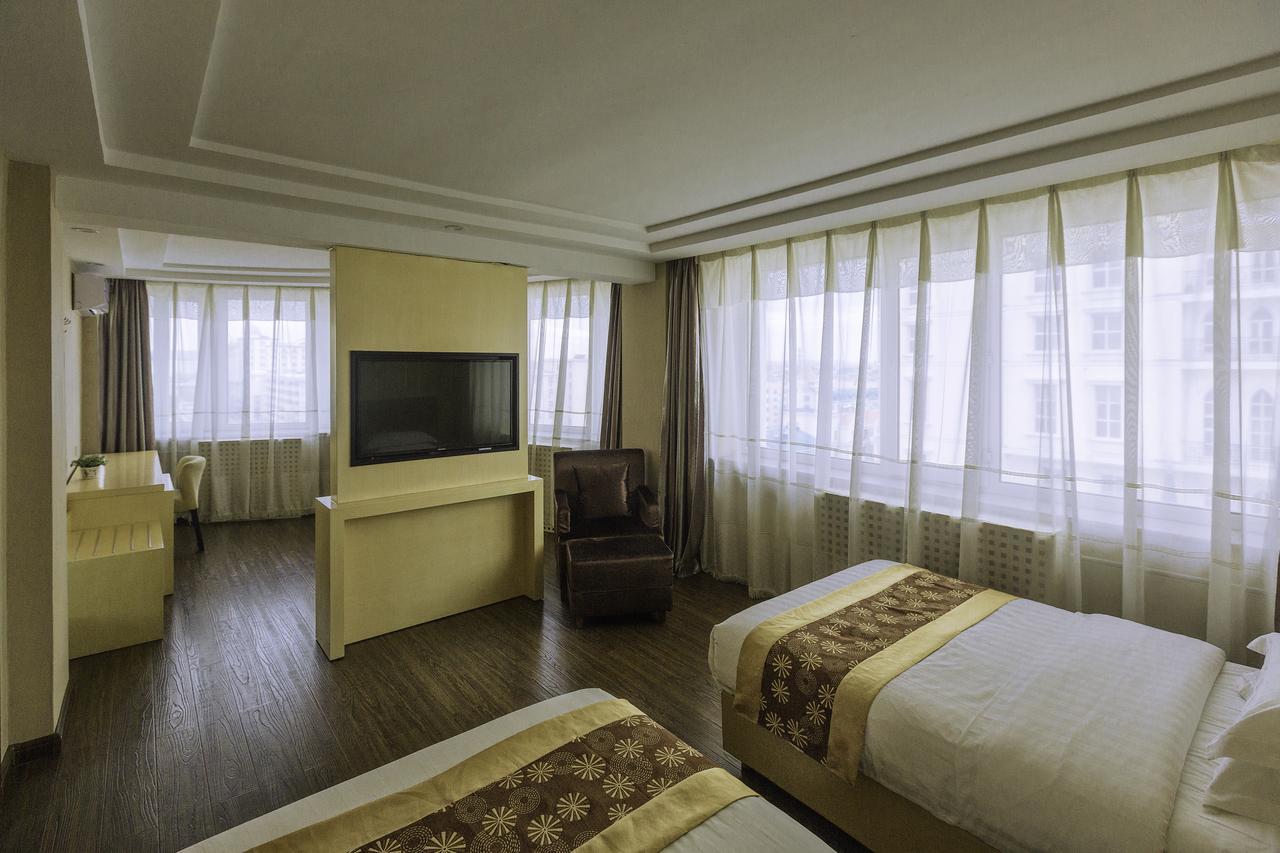 Beiguo Zhichun Business Hotel Manzhouli Buitenkant foto