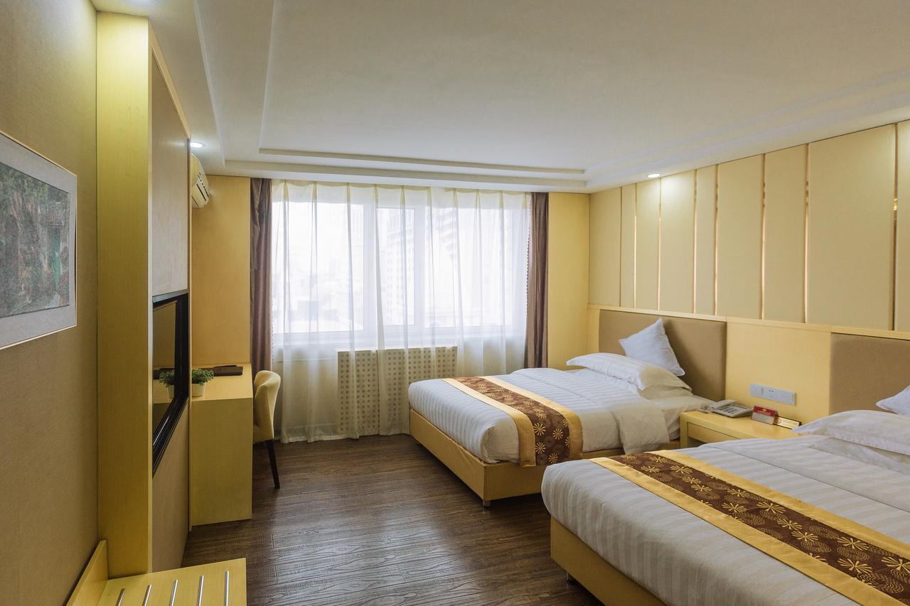 Beiguo Zhichun Business Hotel Manzhouli Buitenkant foto