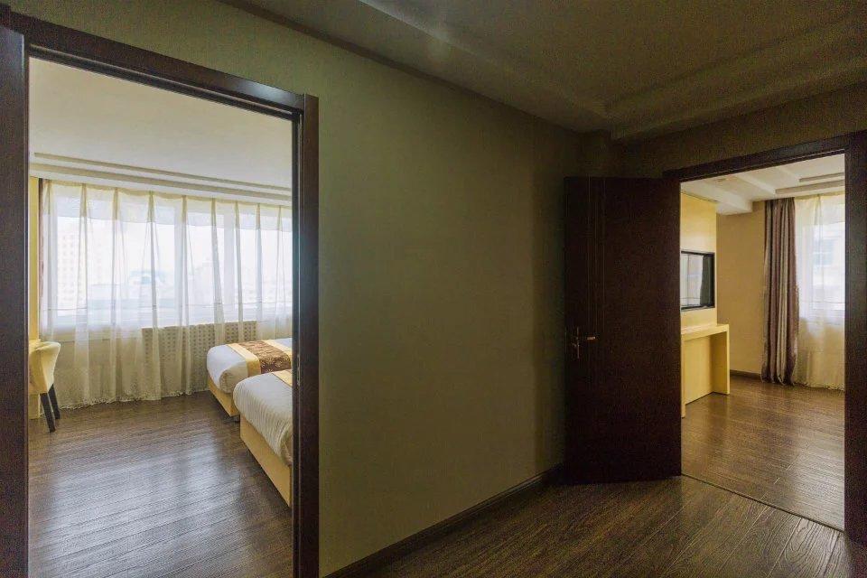 Beiguo Zhichun Business Hotel Manzhouli Buitenkant foto